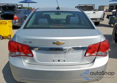 2016 Chevrolet Cruze Limited Ls z USA, uszkodzony, nr VIN 1G1PC5SH3G7135148